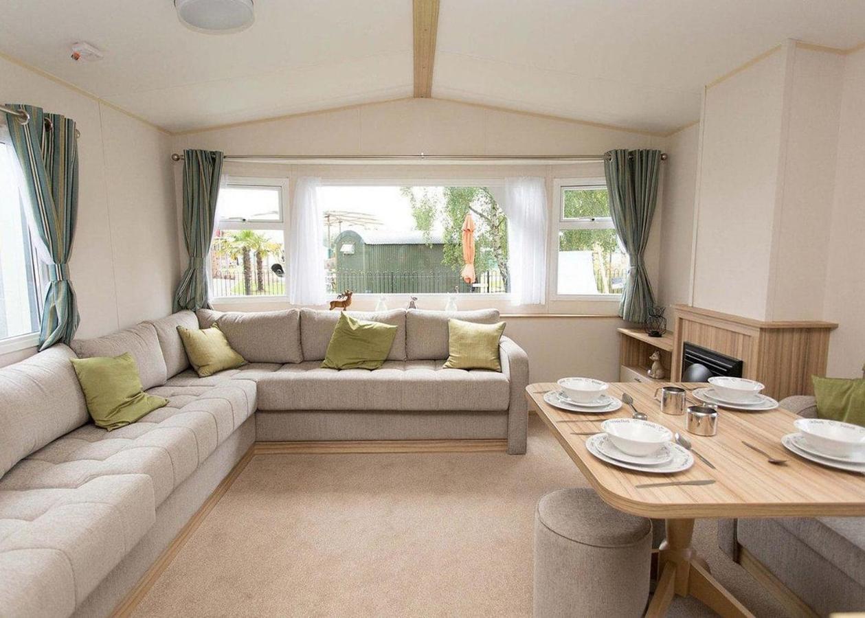 Barmouth Bay Holiday Park Llanddwywe Экстерьер фото