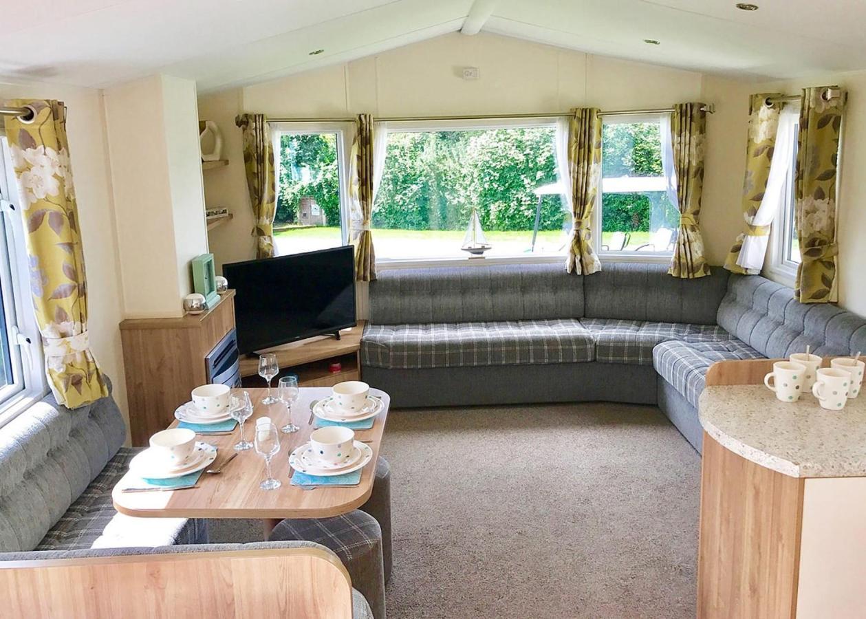 Barmouth Bay Holiday Park Llanddwywe Экстерьер фото