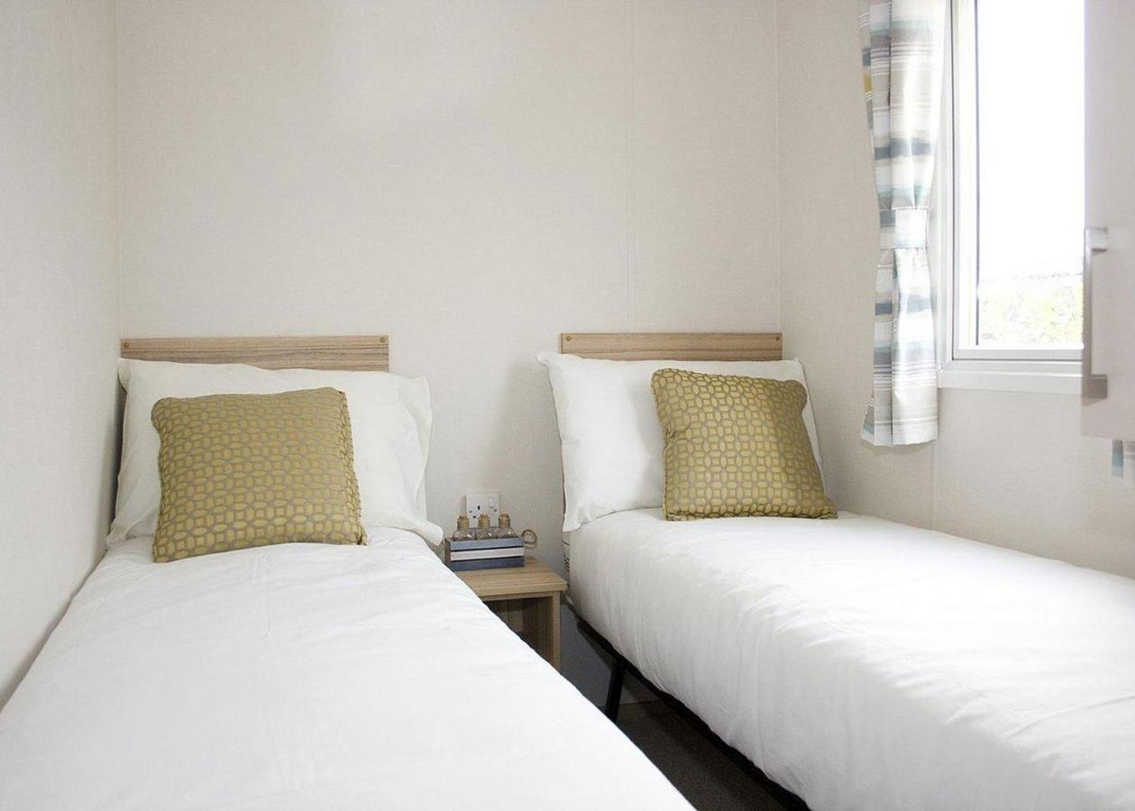 Barmouth Bay Holiday Park Llanddwywe Экстерьер фото
