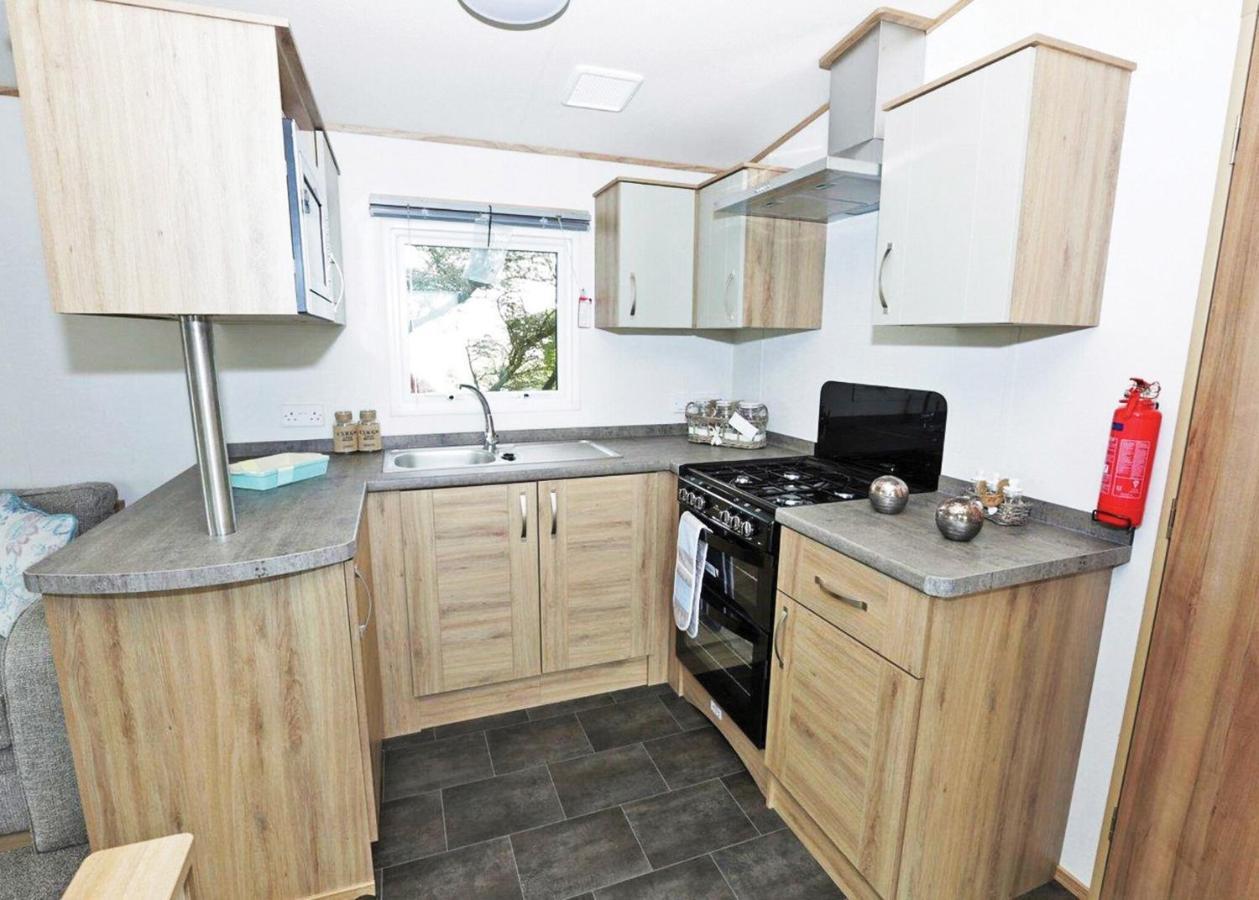 Barmouth Bay Holiday Park Llanddwywe Экстерьер фото